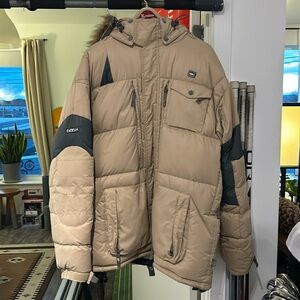 686 Archetype Down Jacket